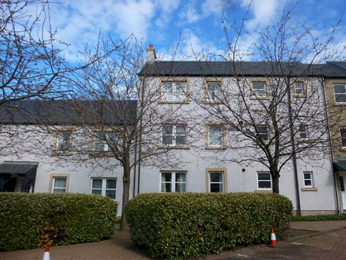 2 Bedroom Flat To Rent In Eskbank Court, Dalkeith, EH22