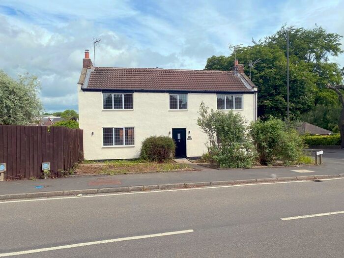 4 Bedroom Cottage To Rent In Glass House Hill, Codnor, Ripley, DE5