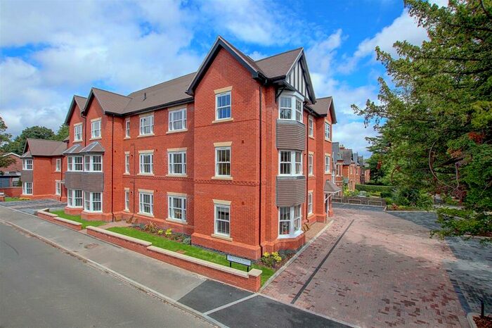 2 Bedroom Apartment To Rent In School Road, Moseley, Birmingham, B13