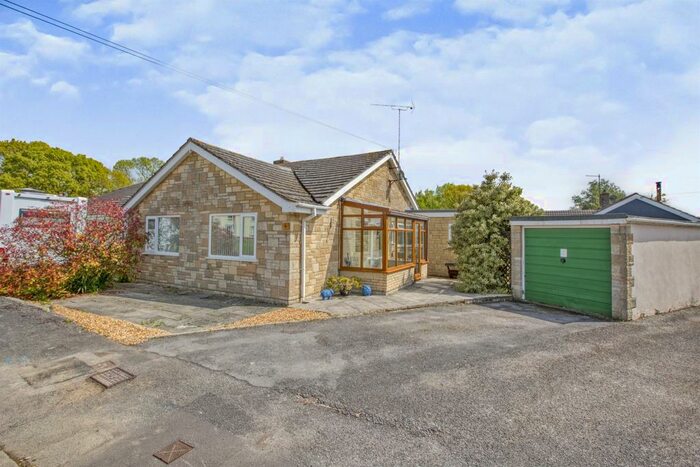 3 Bedroom Semi-Detached Bungalow For Sale In White Hart Close, Kings Stag, Sturminster Newton, DT10