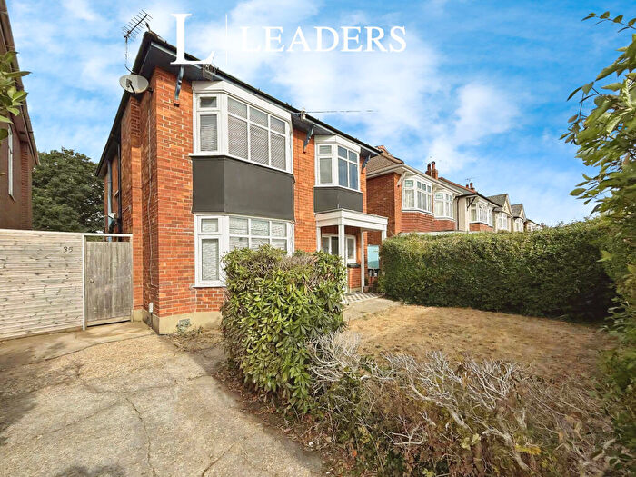 6 Bedroom Detached House To Rent In Namu Road, BH9