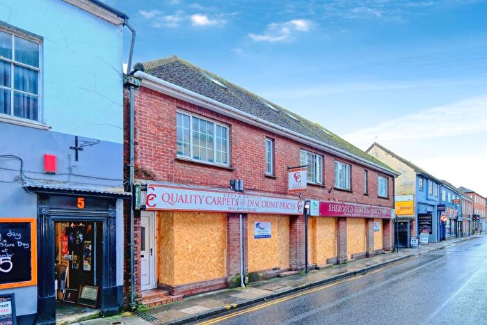 1 Bedroom Flat For Sale In Brown Street, Salisbury, SP1