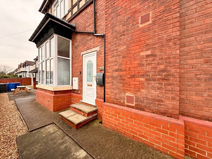 2 Bedroom Flat To Rent In Princes Road, Cleethorpes, DN35