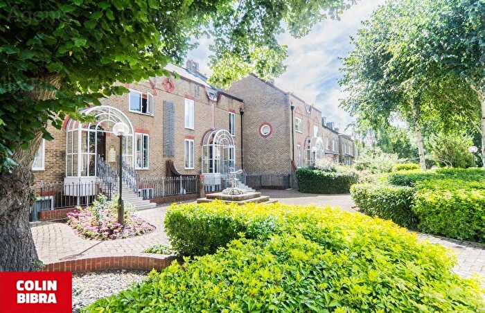 1 Bedroom Flat To Rent In Oxford Road, Ealing, W5