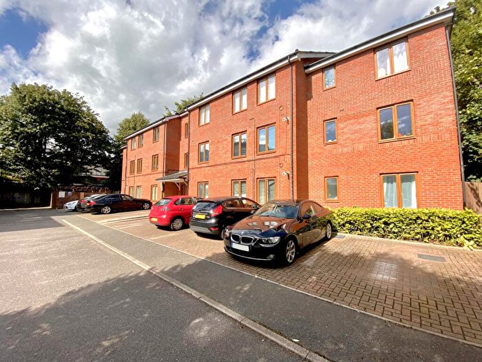 2 Bedroom Apartment To Rent In Radnor Close, Maidstone, ME14