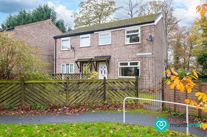 3 Bedroom Semi-Detached House For Sale In Burrows Drive, Off Herries Road, S5