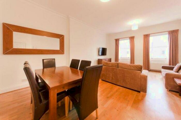 3 Bedroom Apartment To Rent In St. Johns Wood Park, St. Johns Wood, London, NW8