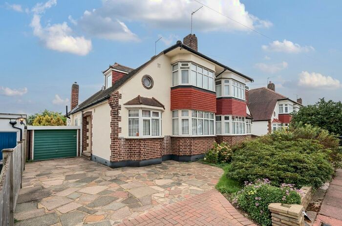3 Bedroom Semi Detached House For Sale In Keswick Road, West Wickham, BR4