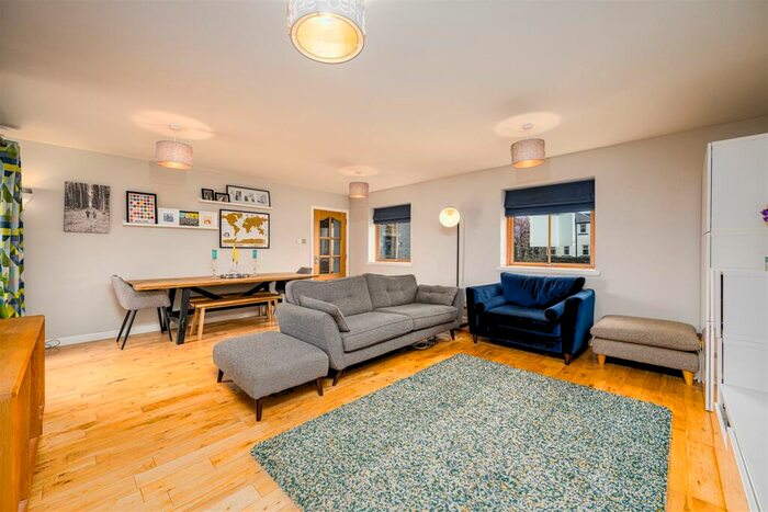 4 Bedroom Terraced House For Sale In The Steadings, West Mains Of Gagie, Kellas, Broughty Ferry, DD5