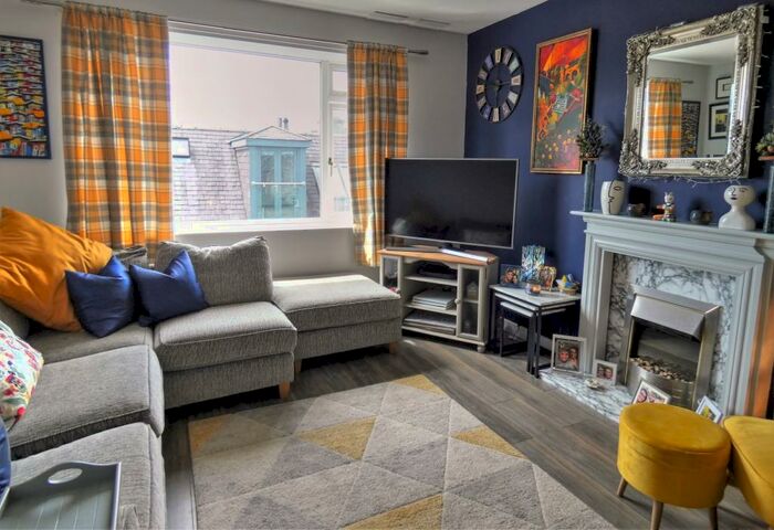 3 Bedroom Flat For Sale In , Westhill, AB32