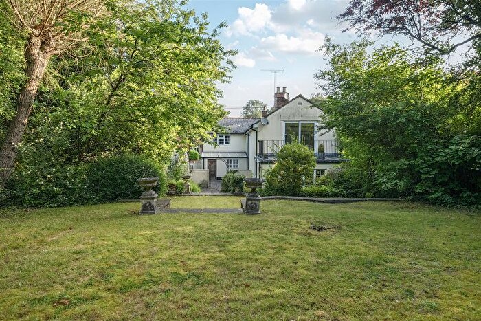 4 Bedroom Detached House For Sale In Tilshead, Salisbury, SP3