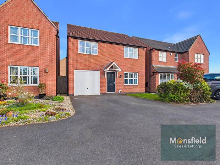 4 Bedroom Detached House For Sale In Reef Close, Warsop, Mansfield, NG20