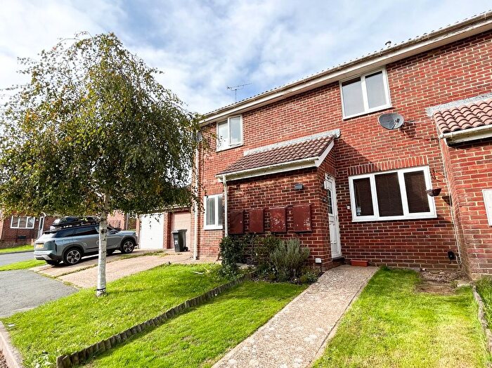 2 Bedroom Terraced House For Sale In Swallow Drive, Battle, TN33