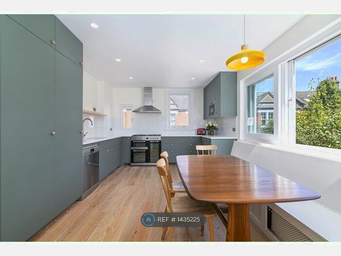 5 Bedroom Maisonette To Rent In Mayford Rd, London, SW12