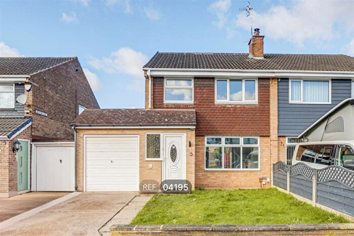 3 Bedroom Semi-Detached House To Rent In Duke Close, Nottingham, NG6