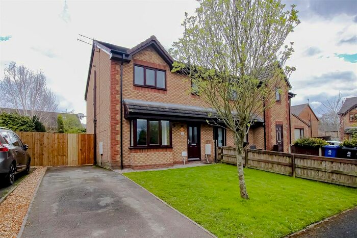 3 Bedroom Detached House To Rent In Simpson Street, Hapton, Burnley, BB12