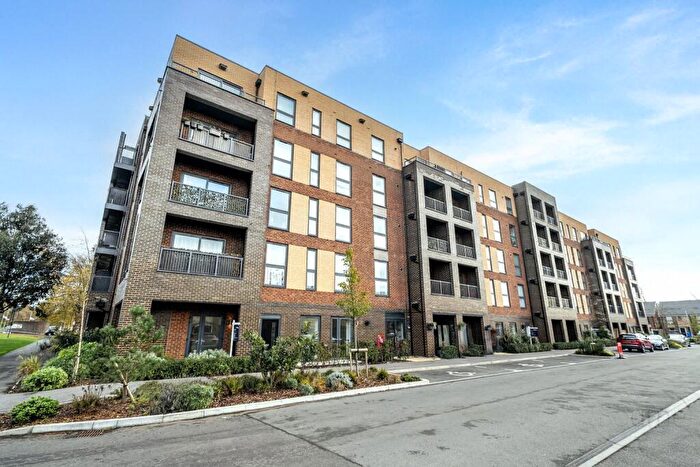 1 Bedroom Apartment For Sale In Moorfield Place, Farnborough, Hampshire, GU14