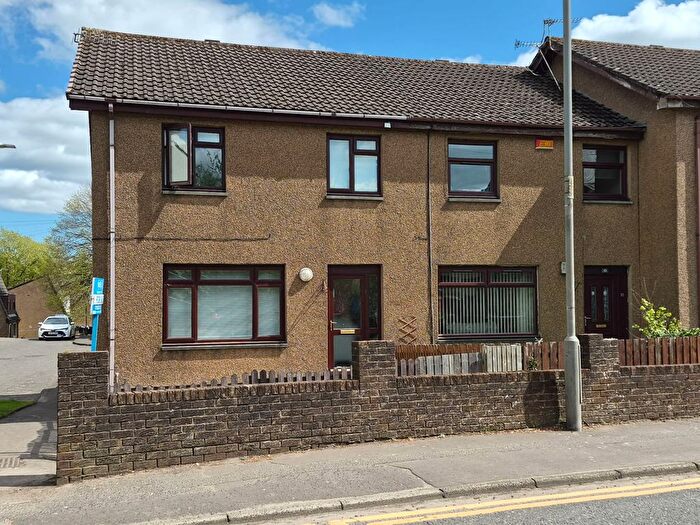 3 Bedroom Semi-Detached House For Sale In Bankside Court, Denny, FK6