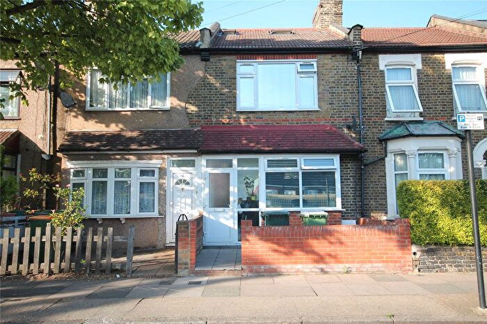 5 Bedroom Terraced House To Rent In Tunmarsh Lane, London, E13