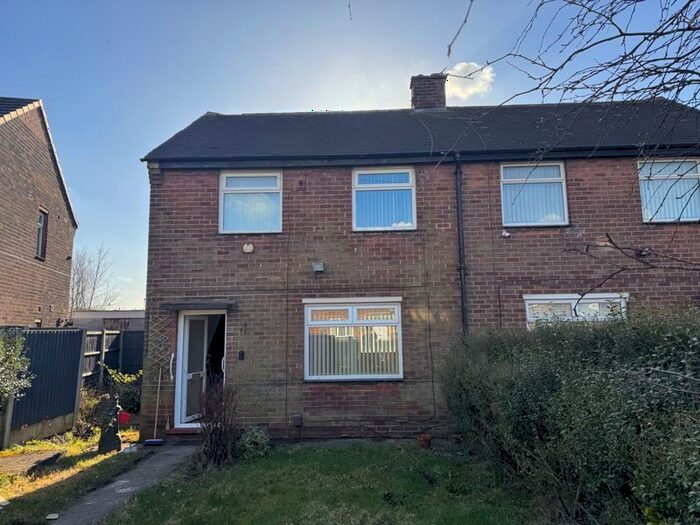 2 Bedroom Property To Rent In Laburnum Avenue, Chadderton, Oldham, OL9
