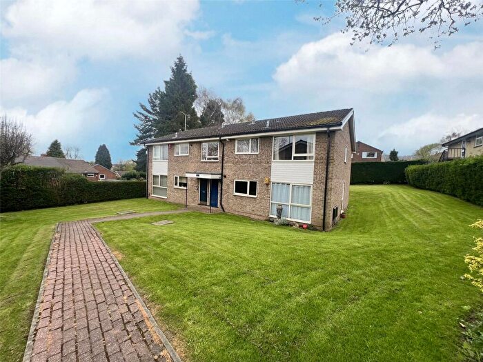 2 Bedroom Flat For Sale In Rotherstoke Close, Rotherham, South Yorkshire, S60