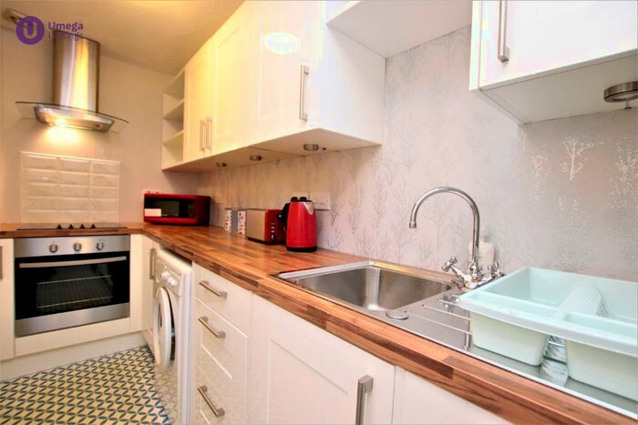 1 Bedroom Flat To Rent In Westfield Street, Gorgie, Edinburgh, EH11