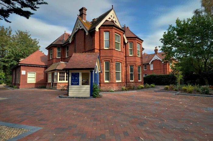 2 Bedroom Flat To Rent In Beatrice Suite, Montrose Lodge, Marlbrough Road, Bournemouth, Dorset, BH4