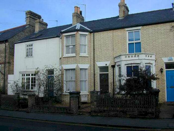 3 Bedroom House To Rent In Victoria Road, Cambridge, CB4