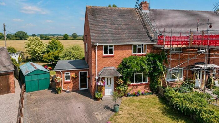 3 Bedroom Semi-Detached House For Sale In Sunnyside, Aston Cantlow, Henley-In-Arden, B95