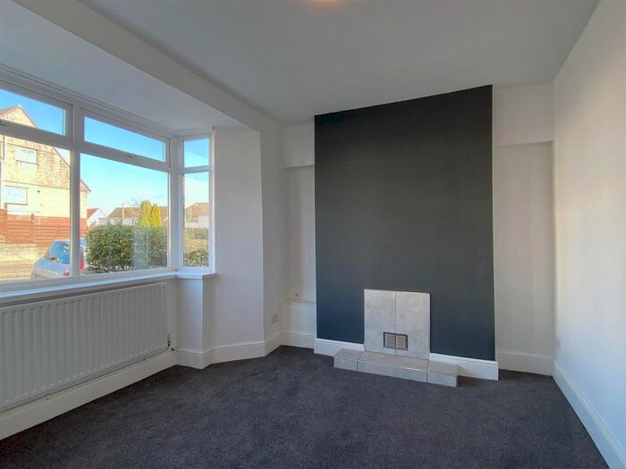 3 Bedroom Terraced House To Rent In Killan Road, Dunvant, Swansea, SA2