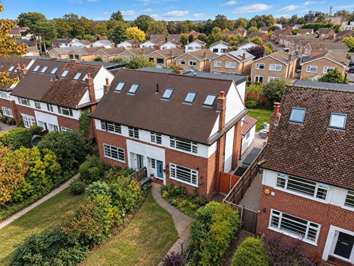 4 Bedroom Semi-Detached House For Sale In Weston Way, Baldock, SG7