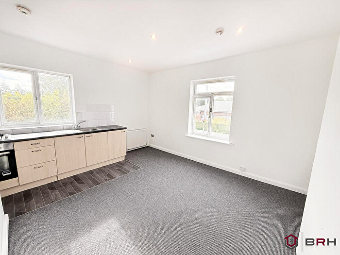 1 Bedroom Flat To Rent In Houghton Road, Barnsley, S63