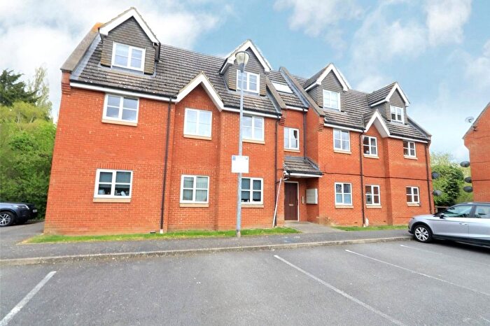 1 Bedroom Flat For Sale In Wooton Court, New Bradwell, Milton Keynes, Buckinghamshire, MK13