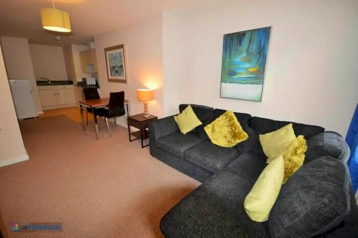 2 Bedroom Flat To Rent In Wharncliffe House, Bank Street, S1