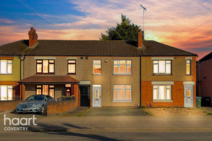 3 Bedroom Terraced House For Sale In Beake Avenue, Coventry, CV6