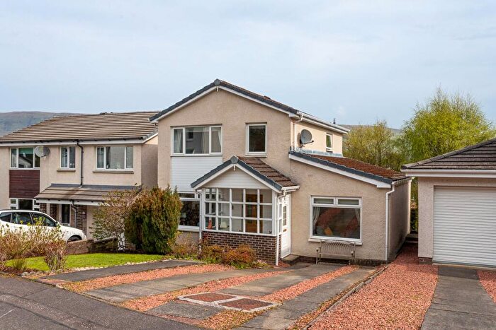 4 Bedroom Detached House For Sale In Hazel Bank, Milton Of Campsie, G66