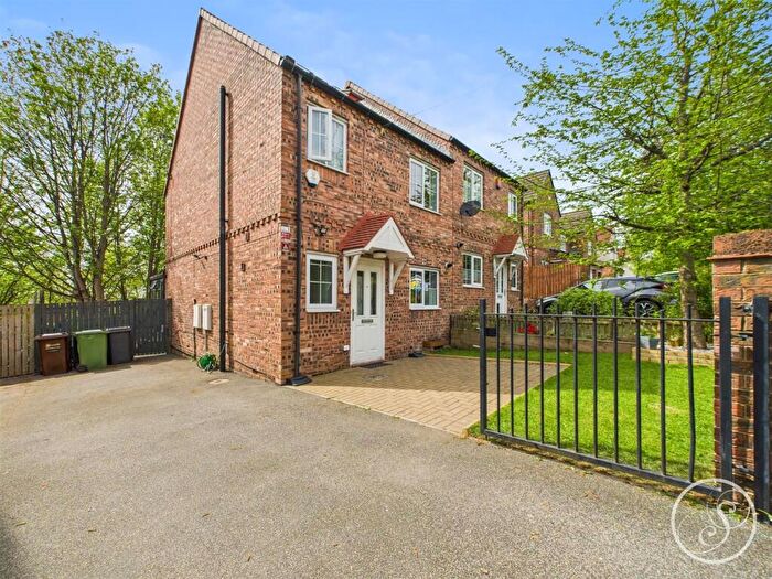 3 Bedroom Semi-Detached House For Sale In Potternewton Crescent, Leeds, LS7