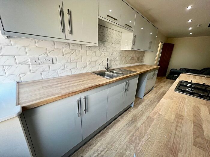 5 Bedroom Terraced House To Rent In Sir Henry Parkes Road, Coventry, CV5