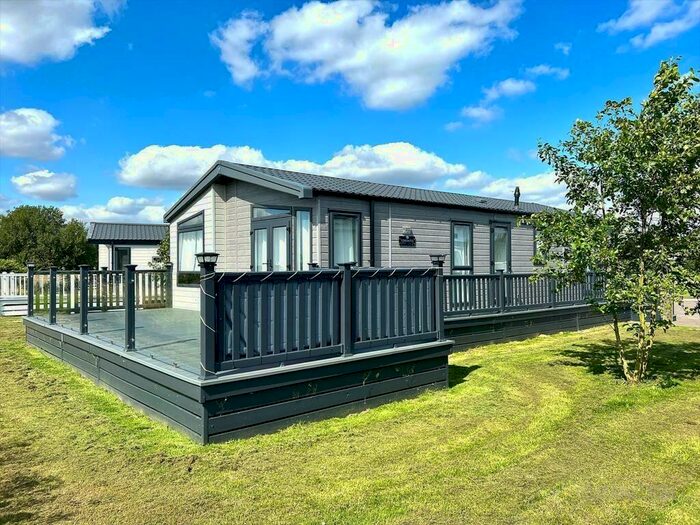 3 Bedroom Detached Bungalow For Sale In Tattershall Lakes Country Park, Nr Lincoln, LN4