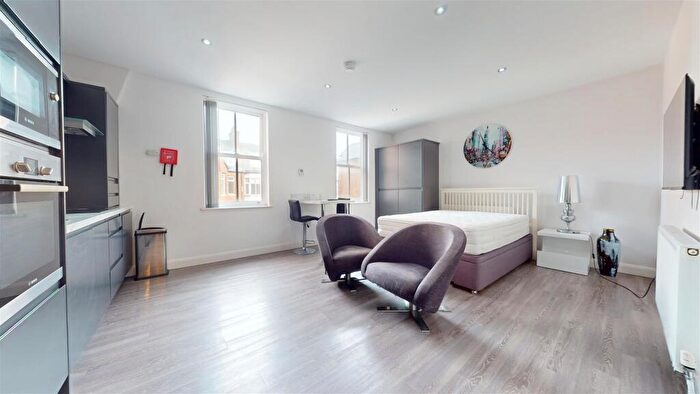 1 Bedroom Apartment To Rent In Coronation Walk, Southport, PR8