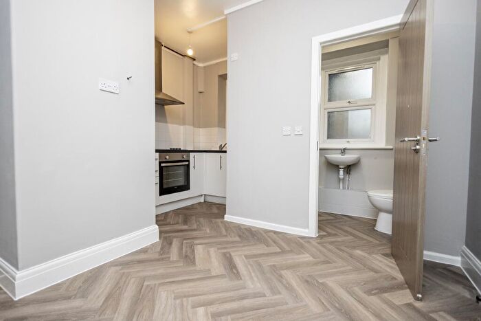 Studio To Rent In Richmond Hill, Bournemouth, BH2