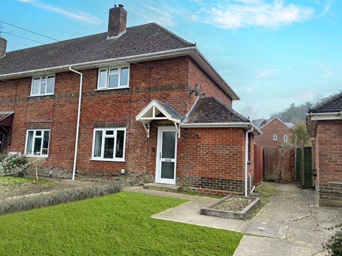 3 Bedroom Semi-Detached House For Sale In Duck Lane, Laverstock, Salisbury, Wiltshire, SP1