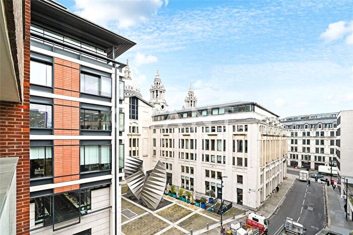 2 Bedroom Flat To Rent In Warick Lane, London, EC4M