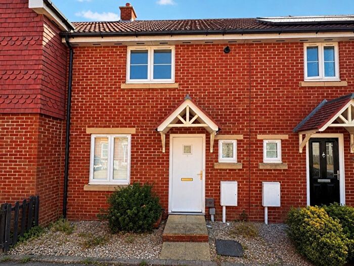 2 Bedroom Property To Rent In Deyley Way, Ashford, TN23