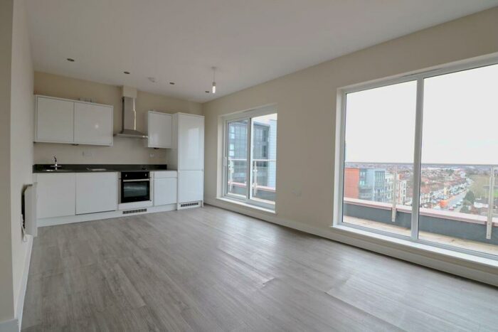 2 Bedroom Flat To Rent In Perth Road, Ilford, IG2