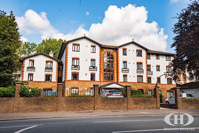 Studio For Sale In Lampton Road, Hounslow, Middlesex, TW3