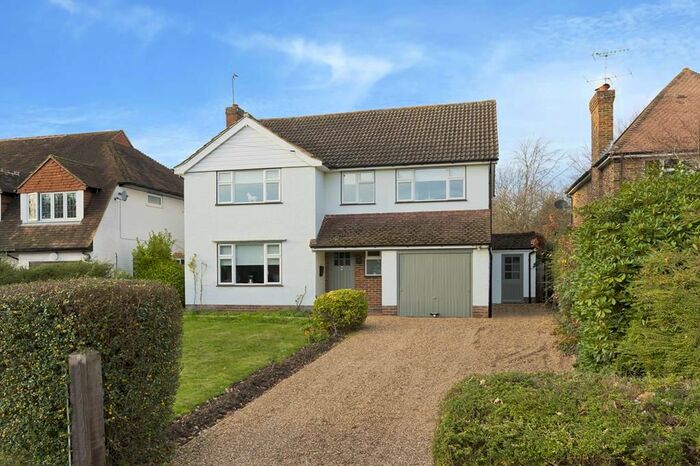 4 Bedroom Detached House To Rent In Blundel Lane, Stoke D'abernon, Cobham, KT11