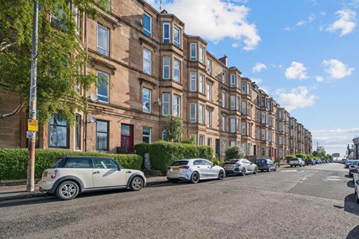 2 Bedroom Flat For Sale In Sommerville Drive, Flat /, Mount Florida, Glasgow, G42