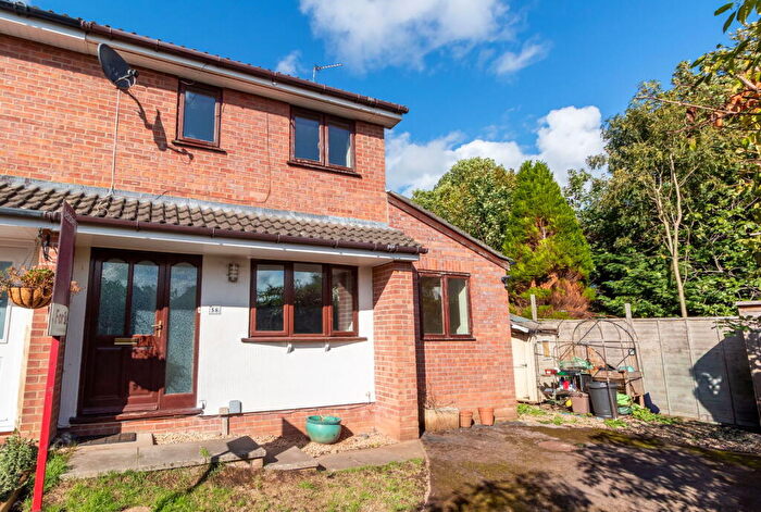 3 Bedroom Semi-Detached House For Sale In The Glebe, Wrington, BS40