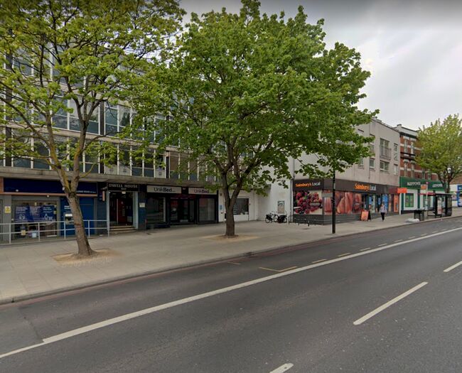 2 Bedroom Flat To Rent In Holloway Road, London N19